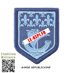 GARDE REPUBLICAINE Ecusson basse visibilité brodé bleu