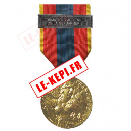 Formations Aériennes de la Gendarmerie agrafe sur médaille défense nationale Or
