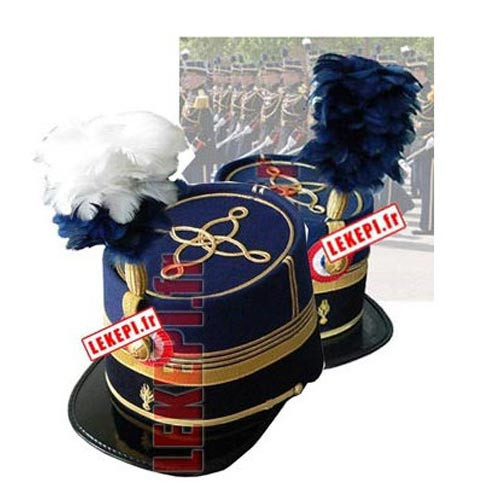 27 | Amgn école de gendarmerie de Melun képi et galons