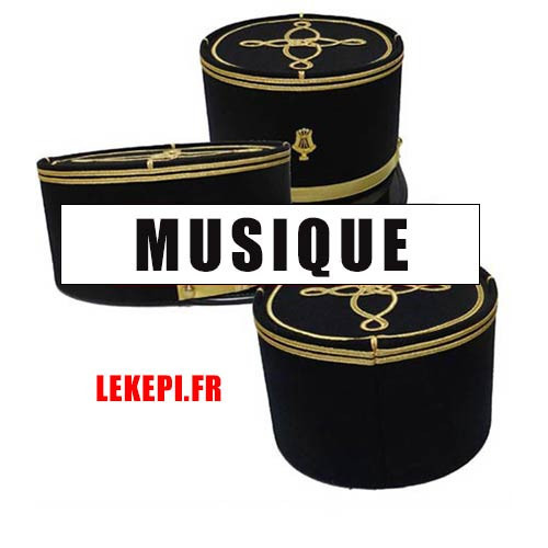 MUSIQUE Militaire képis galons insignes